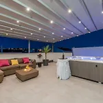 Luxury Majpruz זאדאר