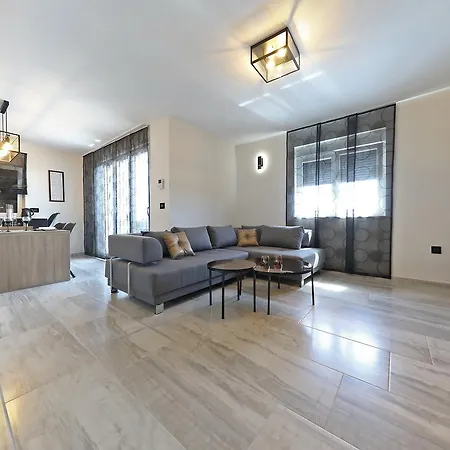 Luxury Majpruz * Задар