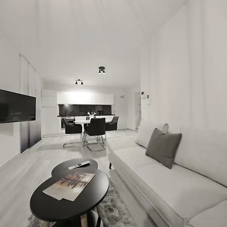 Luxury Majpruz דירה זאדאר