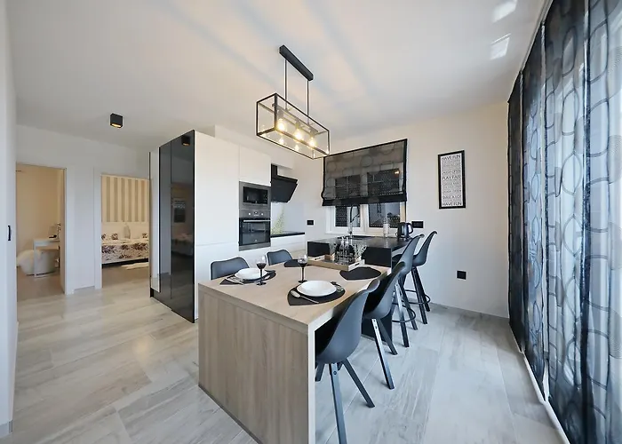 Luxury Majpruz Appartement *