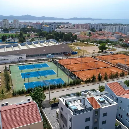 Apartment Luxury Majpruz *