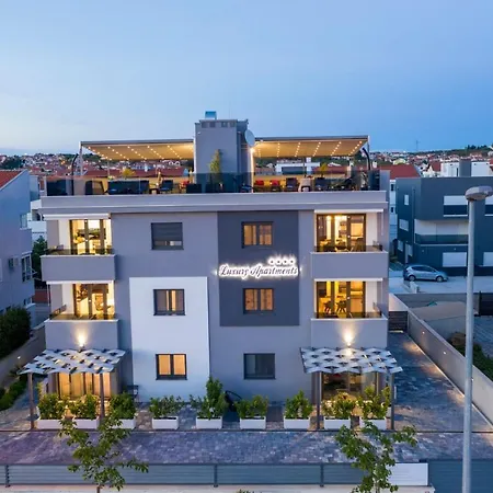 Apartment Luxury Majpruz *