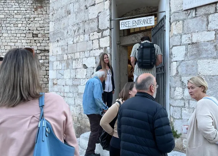 Luxury Majpruz Apartment *