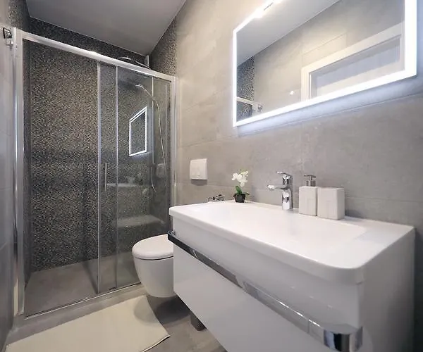 Apartment Luxury Majpruz