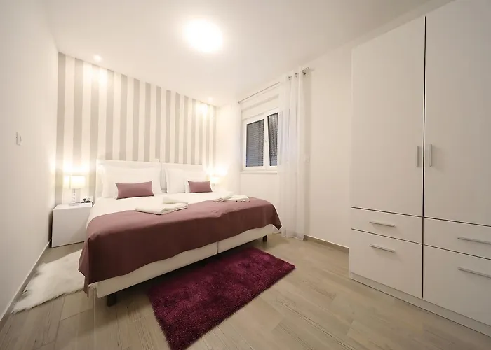 Apartment Luxury Majpruz