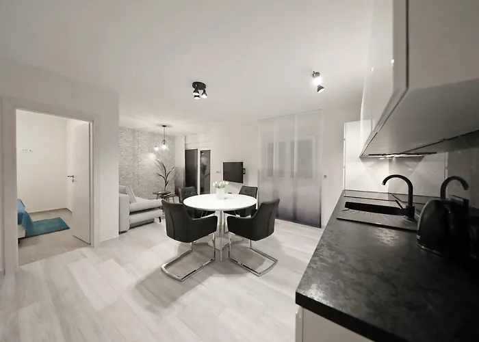 Luxury Majpruz Apartment *