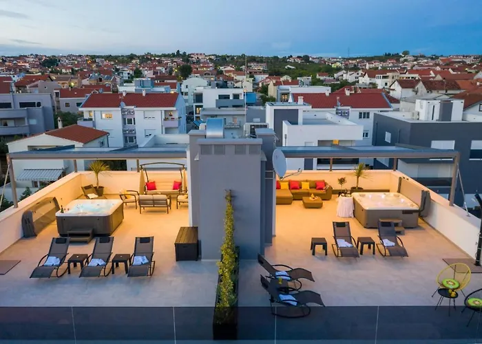 Apartment Luxury Majpruz *